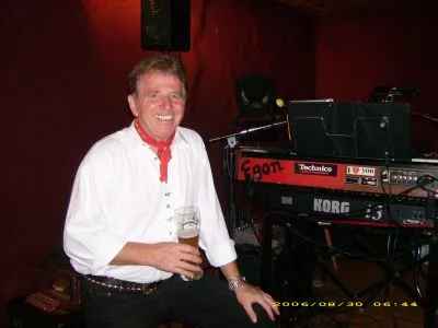 Alleinunterhalter