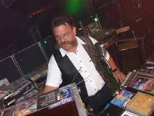 DJ SUPER MARIO