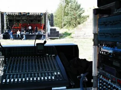 UDO von SAHR ENTERTAINMENT