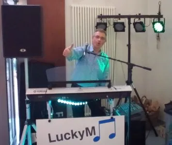LuckyM Band