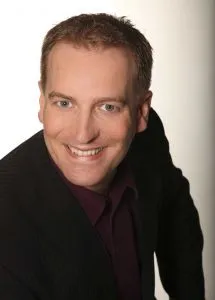 Sänger und Pianist Sebastian Schmitt-Rosenblatt
