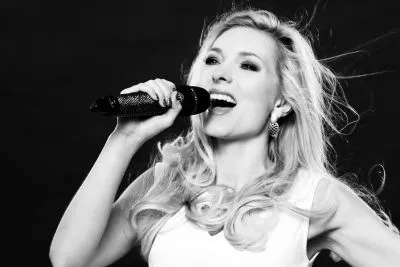 Jenny C. Helene Fischer Double
