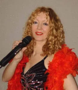 Angela Musik Humor solo u Band