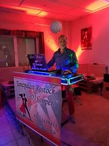 DJ Cooper