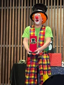 Zauberclown Knöpfle