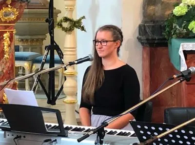Hochzeitssängerin Monia Hummel