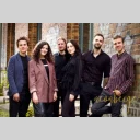 Neonbeige Band